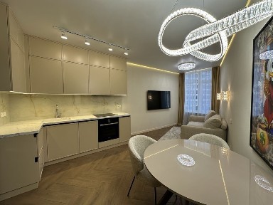 Новая 1к на Каманина