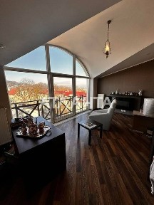 Продаж 3-х кімнатного Пентхауса, по вул. Богдана Хмельницького 30!