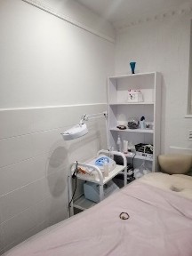 Київ, Святошинський, Бессарабська площа 5