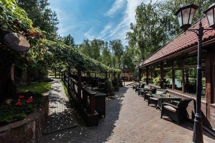 Продаж ресторанного комплексу в межах міста річна окупність 30%