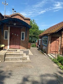 Продам будинок в м. Ромни (район 5 школи)