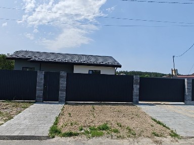 Продам будинок 9 на 12 метрів в Рожівці