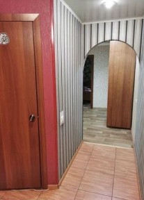 Терміновий Продаж 4-х кімн квартира Близько-Площа Визволення