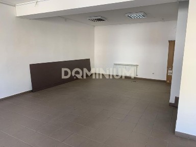 Оренда двоповерхової комерційної будівлі в центрі міста!