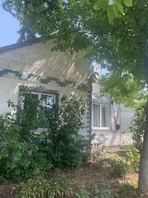 Продам будинок поряд з містом !