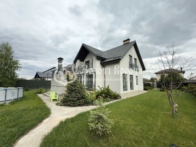 Будинок 2 пов., ділянка 12 соток. Євроремонт. Требухів Броварський р-н