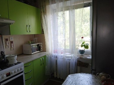 Продам 3х комн кв по ул Южная город Лозовая