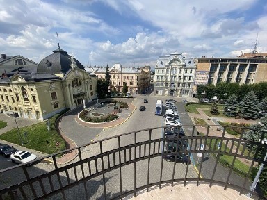 Чернівецька область, Чернівці