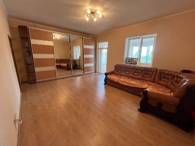 Продажа 2-комнатной квартиры 80 м², Свободи