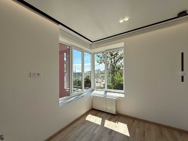 Продам однокімнатну квартиру в ЖК Спектрум.