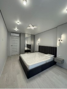 Здам подобово 1кім в центрі