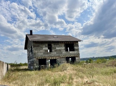 Продаж будинку. Кресівський 2 за 5 Зарічним