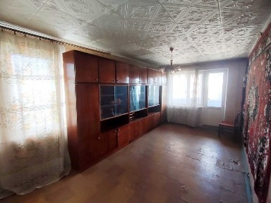 Продаж 3-х кімнатної квартири на Зарічному