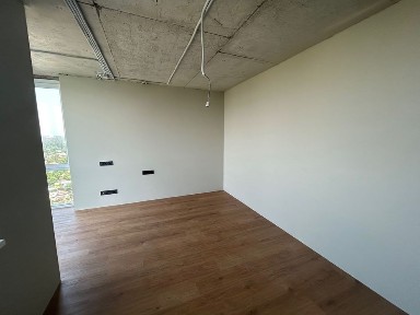 Київ, Святошинський, вулиця Олега Мудрака 1б