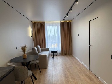 Євро 2-к! Новий ремонт! Центральний парк! Газ!