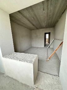 Продаж зданої квартири в мікрорайоні Пасічна