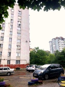 Продається 1- кімнатна квартира по вул. Галицька, 134.