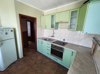 Оренда 3 кім. квартири, вул. Пасічна 104.