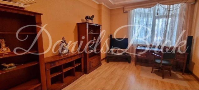 Київ, Печерський, Старонаводницкая 13