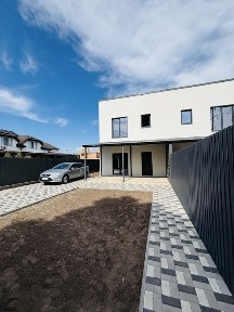 Продаж Квадрохаусу (будинку) власна одиниця | 100 м² | власна земля 2.1 сотки