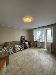 Продаж 3 кімн квартири (килими) є-відновлення, виплатт