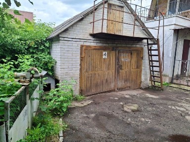 Продається житловий будинок