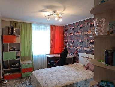 Продам Шикарную 3к квартиру Поля Кирова Титова парк Писаржевского