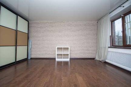 Без% Продам в центрі 3 кімн квартиру з ремонтом ст. м. Палац Украіна.