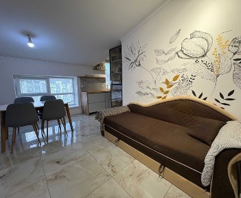 Продаж ! ПОСТАНОВИ! 2 кімнатна квартира район БАМ вул. Довженка