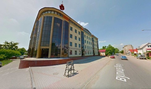 Продаж будівлі 6930м2, вул. Миру. Під Торговий центр/клініку/офіс