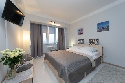 Київ, Печерський, Джона Маккейна 22А