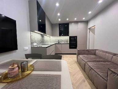 Продаж 3к квартири 80м2 з ремонтом в Svitlo Park Світлопарк Свитлопарк