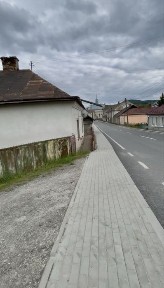 Цегляний будинок 80м2 з земельною ділянкою 10сот, Добромиль (центр)