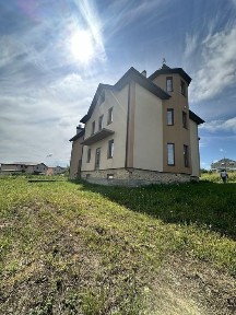 Продаж будинку біля Львова Дубляни