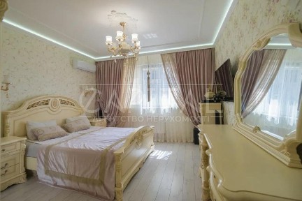 Київська область, Київ, Оболонський