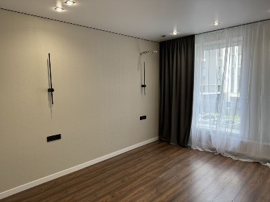 Квартира з ремонтом в ЖК Емоція