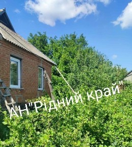 Без комісії! Продається затишний, окремий будинок. Є ж/ д сполучення.