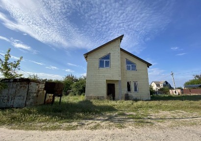 Двоповерховий будинок Буча Дом