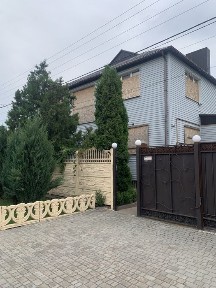 Будинок 240м2 з сучасним ремонтом