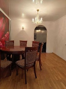 Продаж 3-х кімнатна квартира ЦЕНТР вул. Соборності 49.