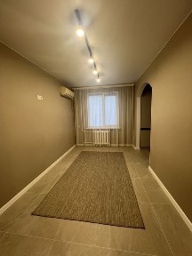 Продам 3 кімнатну квартиру по вулиці Співдружності 32.