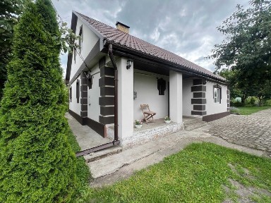 Капітальний будинок в місті Яготин - 5 кімнат, Є ВІДЕООГЛЯД