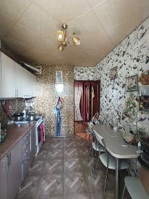 Продам 2 квартиру Песочин район Надия, 1/9 улучш план 56м2,ц35 т. д