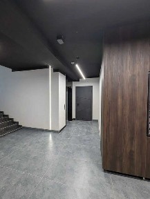 Здана 2к квартира. Центр міста.