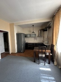 Срочно сдам 1-комнатную студию !