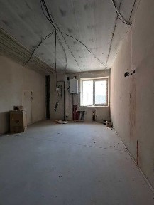 Здана 2кім. квартира з наповненням!