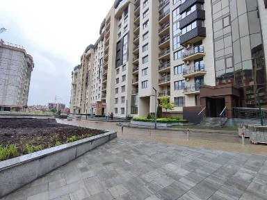 2-кімн. новобуд. вул. Володимира Великого (Герцена) 2-а ( Парус) 76м. кв.