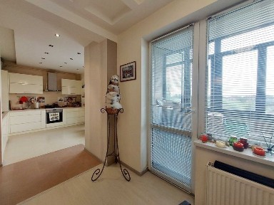 Продається квартира 105 м2 в КМ Золоче, Вишеньки