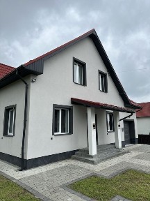 Продаж будинку з ремонтом 216м2