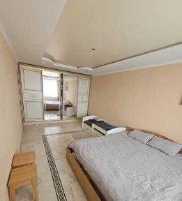 Продаж 2-кімнатної квартири вул. Г. Кондратьєва (біля СНАУ та 1 школи)